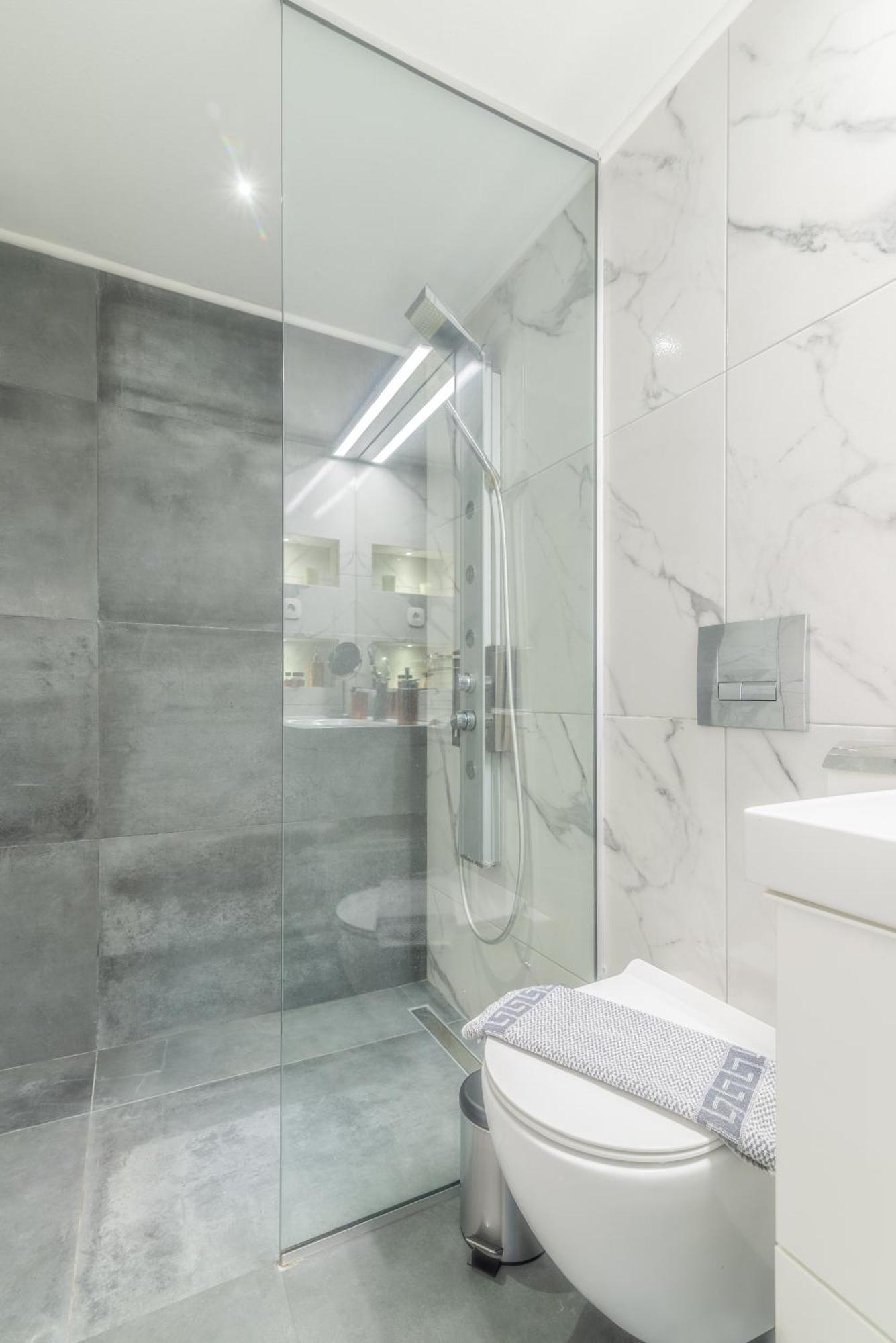 Misty Grey Apartment Near City Centre Heraklion  Luaran gambar